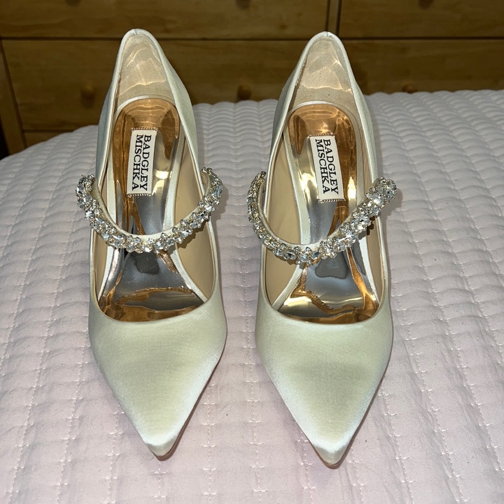 Badgley Mischka heels